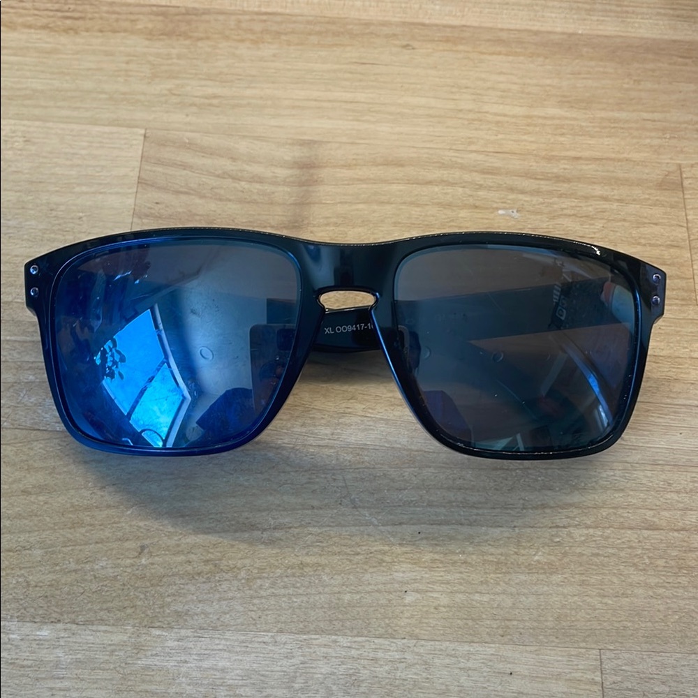 Oakley Black Sunglasses
